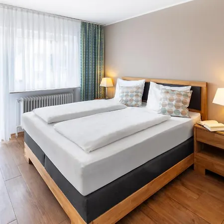 Garni Sonnengruss 3*