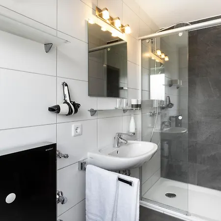 Garni Sonnengruss 3* Hagnau