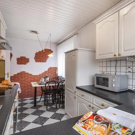 Garni Sonnengruss 3*