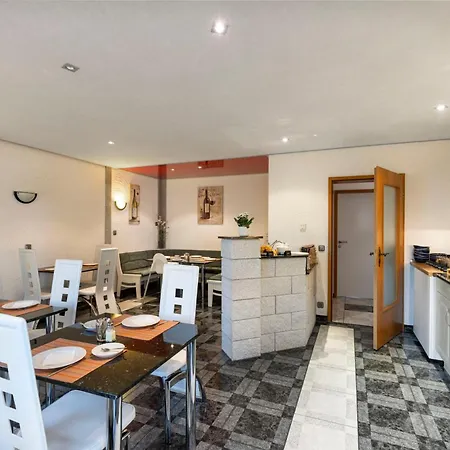 Garni Sonnengruss 3* Hagnau